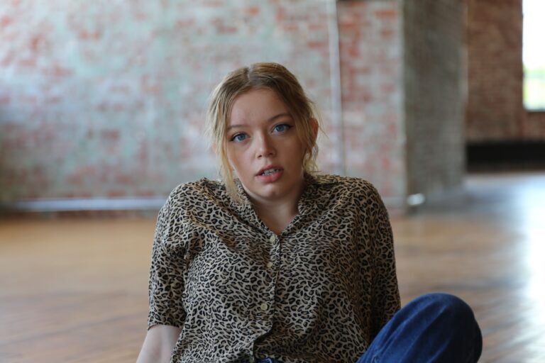 Alicea Eskeitz: Capturing Everyday Life from a Variety of Angles