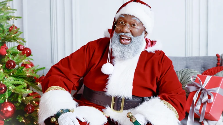 Photos with Santa Claus Coming to Trenton City Hall