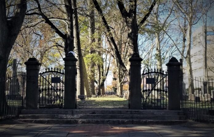 mercem-so.-clinton-st.-entrance-191116-2